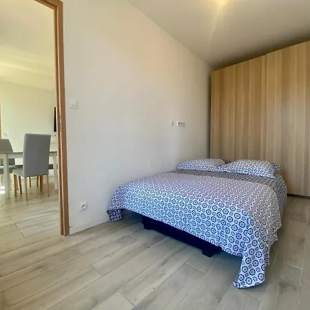 Apartment Les Terrasses D'iena - 2 Avec Parking Prive *
