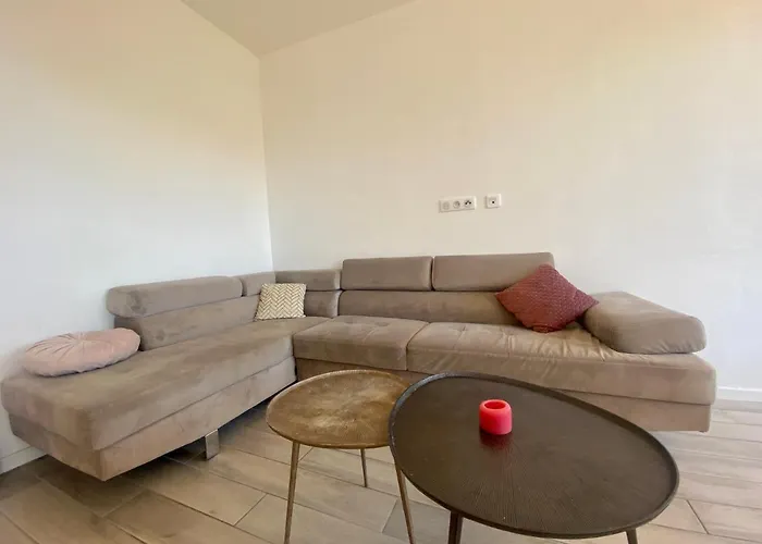 Les Terrasses D'iena - 2 Avec Parking Prive Carcassonne