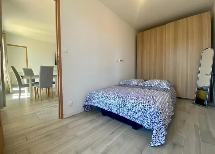 Apartment Les Terrasses D'iena - 2 Avec Parking Prive *